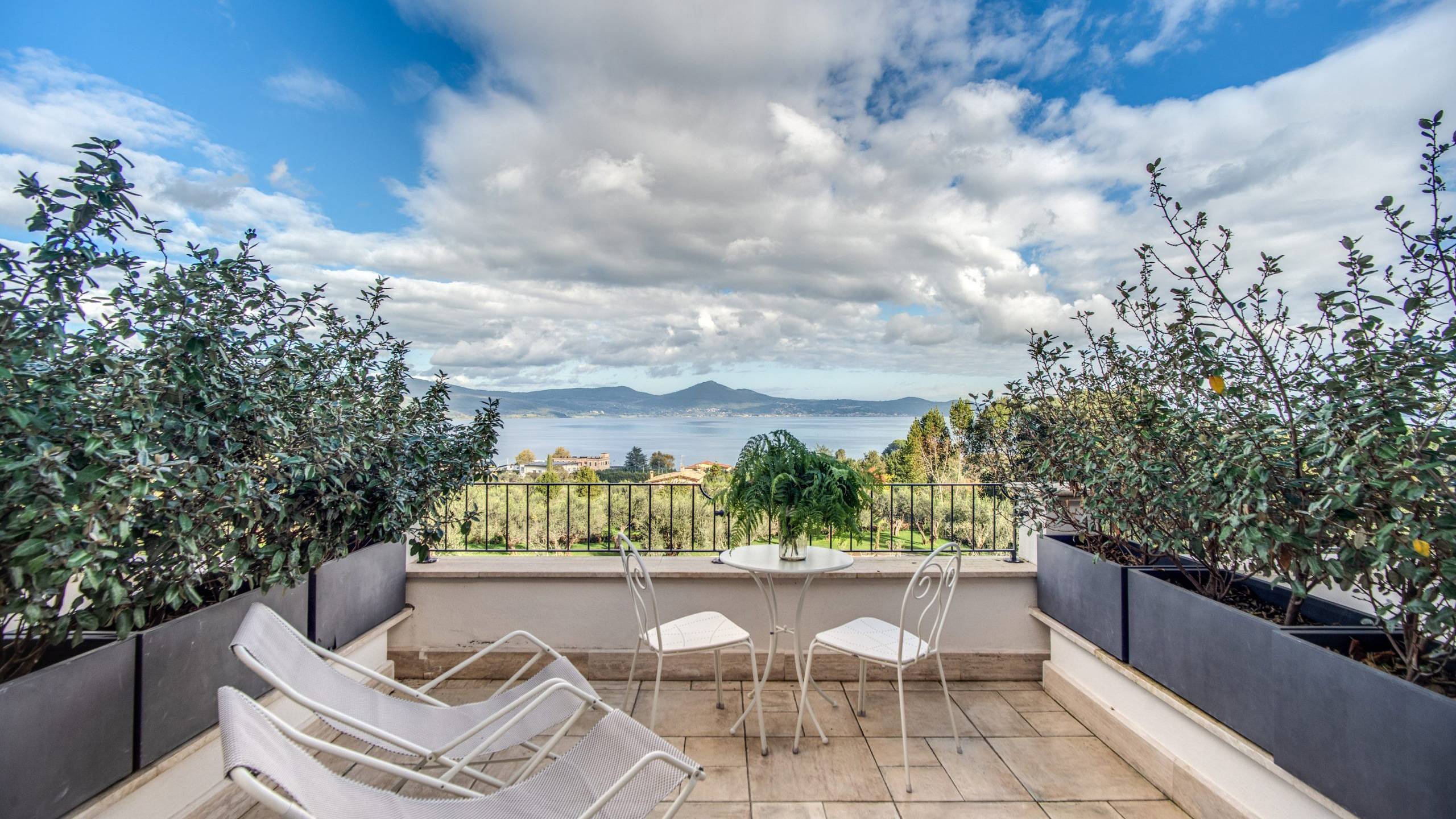 terrazza-camera-5-scaled terrazza-camera-5-scaled