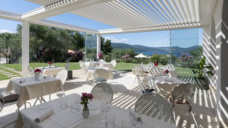 Vigna-Caio-Relais-e-SPA-Bracciano-pergotenda-8428